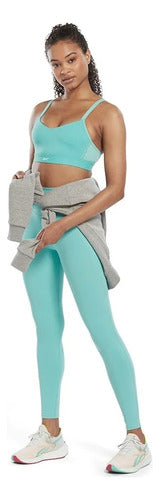 Sujetador Deportivo Reebok Dama Suave Al Tacto Agua