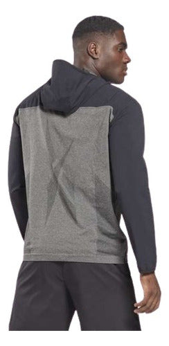 Chamarra Reebok Ubf Myoknit Hoodie Ha9077 Comoda Original Negro S Liso