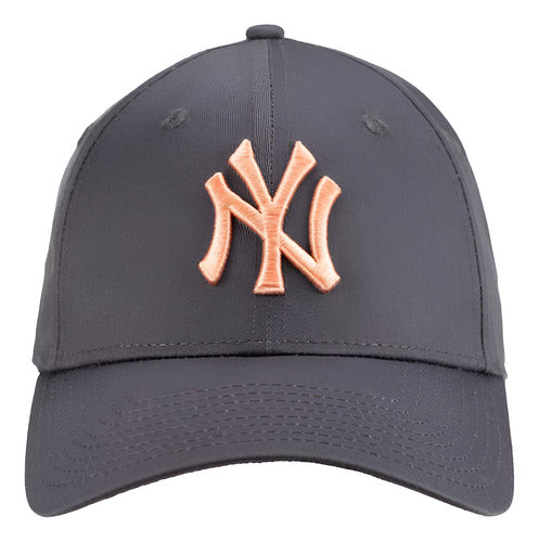Gorra Mbl 940 Yankees Mm Nb 24 Grpht 14450133 Cómoda Moda Gris Oscuro Unitalla Lisa