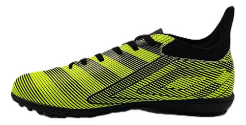Tacos Umbro Veloce Lt Iii Tf Hombre Fútbol Soccer Cómodos Multicolor 27.5 Mx