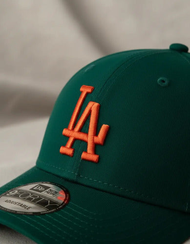 Gorra New Era Los Angeles League Essential 9forty 60292509 Verde Oscuro Unitalla